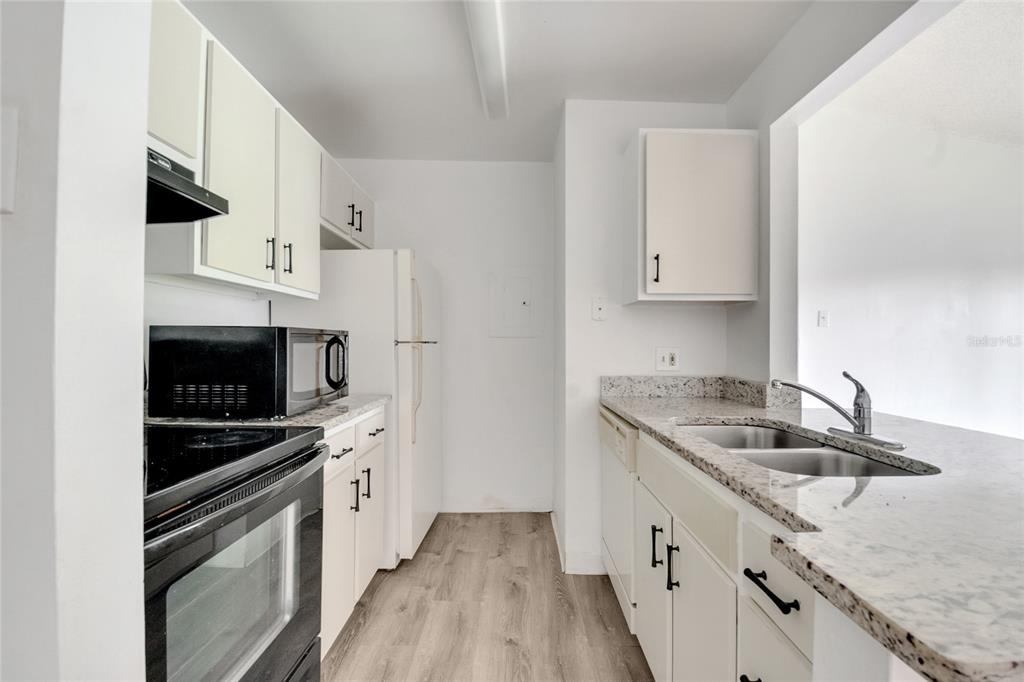 3831 Nautical Way, Unit 203 Kissimmee, FL 34741 - Photo 15 of 32