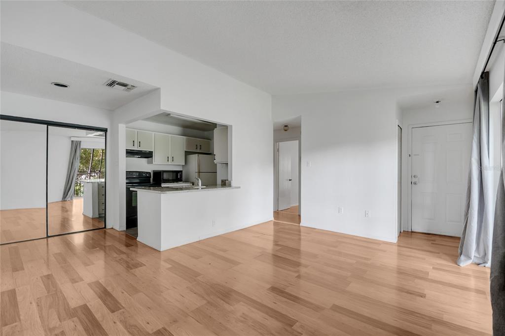 3831 Nautical Way, Unit 203 Kissimmee, FL 34741 - Photo 7 of 32