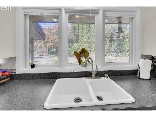 $949,900 | 21076 Northwest Green Mountain Road, Banks, OR 97106