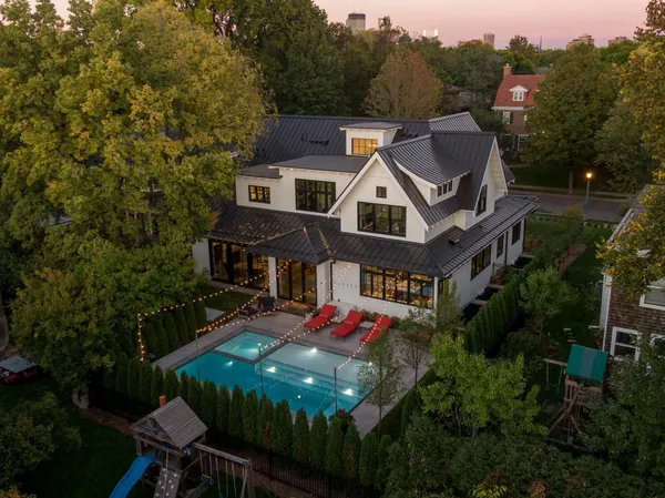 $4,500,000 | 1910 Knox Avenue South, Minneapolis, MN 55403