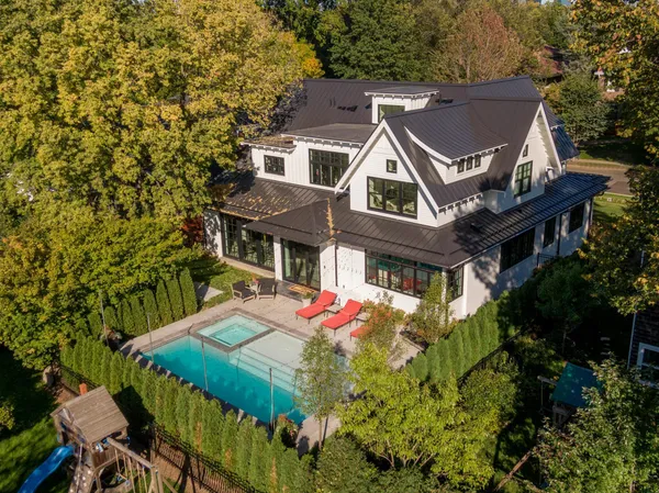$4,500,000 | 1910 Knox Avenue South, Minneapolis, MN 55403