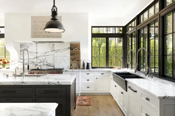 $4,500,000 | 1910 Knox Avenue South, Minneapolis, MN 55403