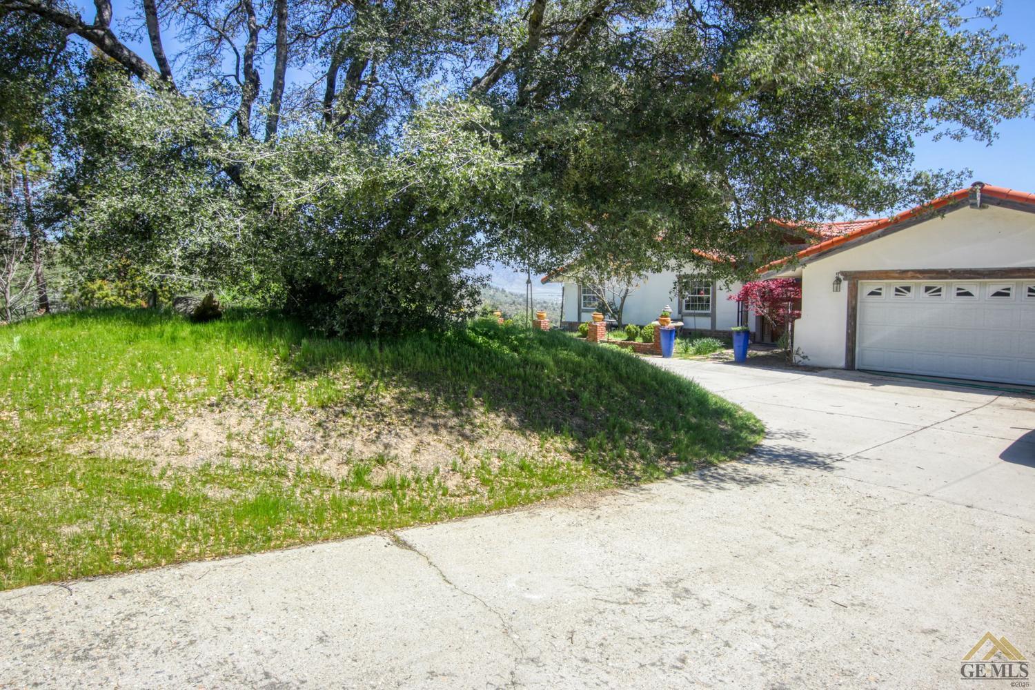 19350 Jacks Hill Road Tehachapi, CA 93561 - Photo 3 of 36 Gallery Image 3