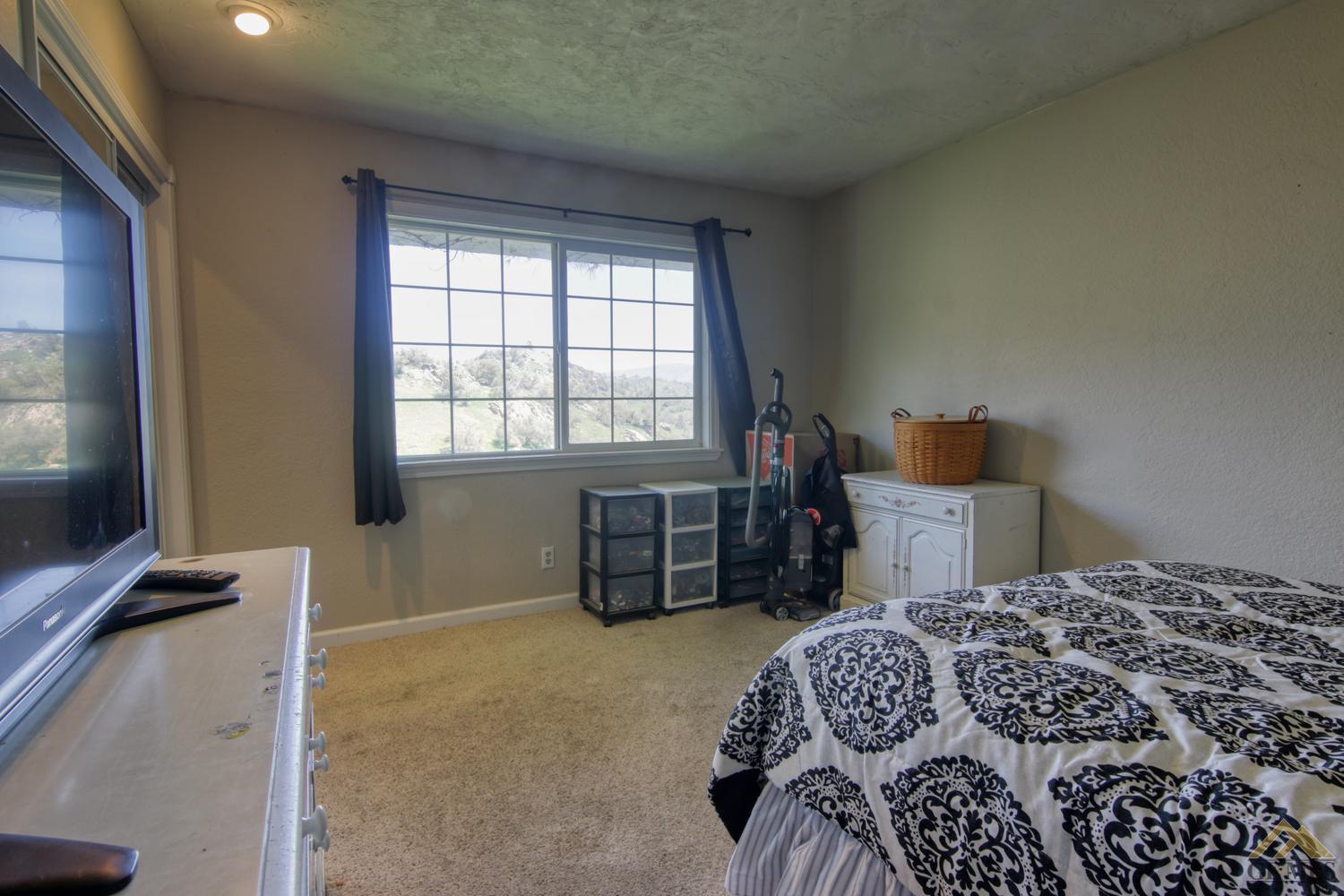 19350 Jacks Hill Road Tehachapi, CA 93561 - Photo 24 of 36 Gallery Image 24