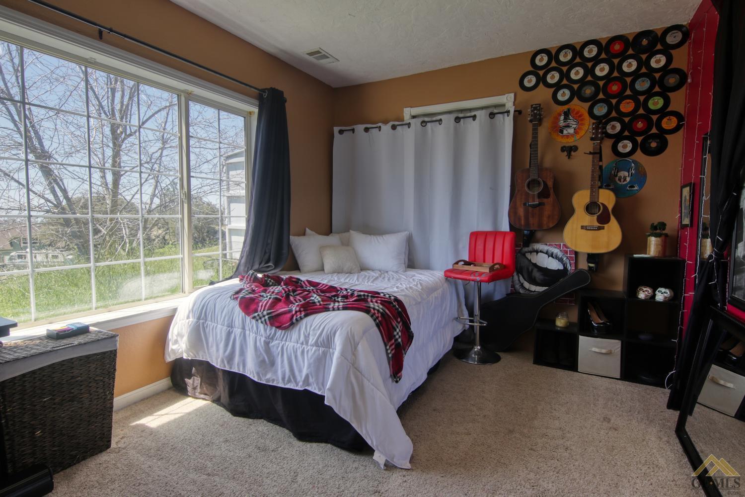 19350 Jacks Hill Road Tehachapi, CA 93561 - Photo 28 of 36 Gallery Image 28