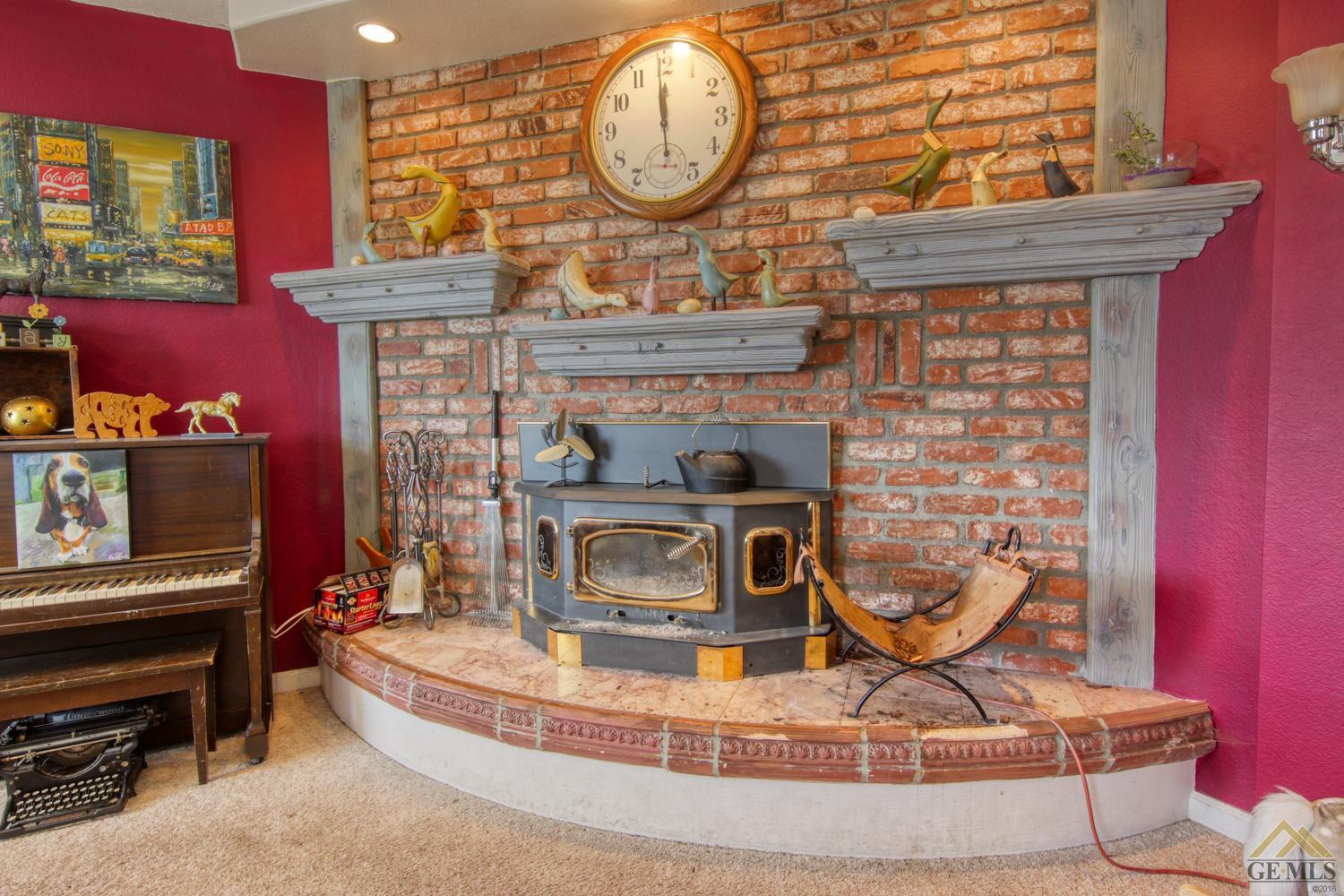19350 Jacks Hill Road Tehachapi, CA 93561 - Photo 6 of 36 Gallery Image 6