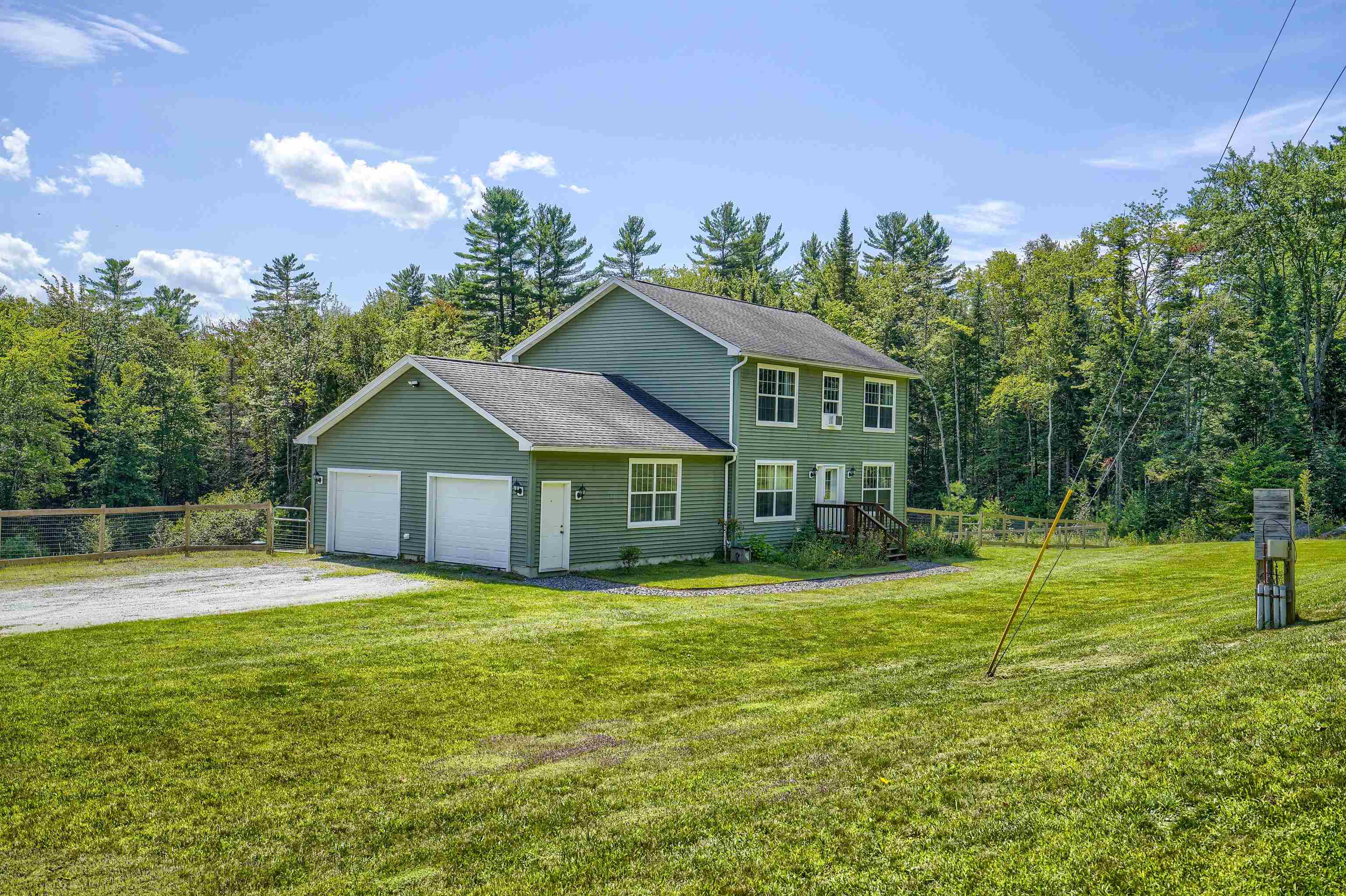 709 Foster Hill Road Littleton, NH 03561 - Photo 3 of 40