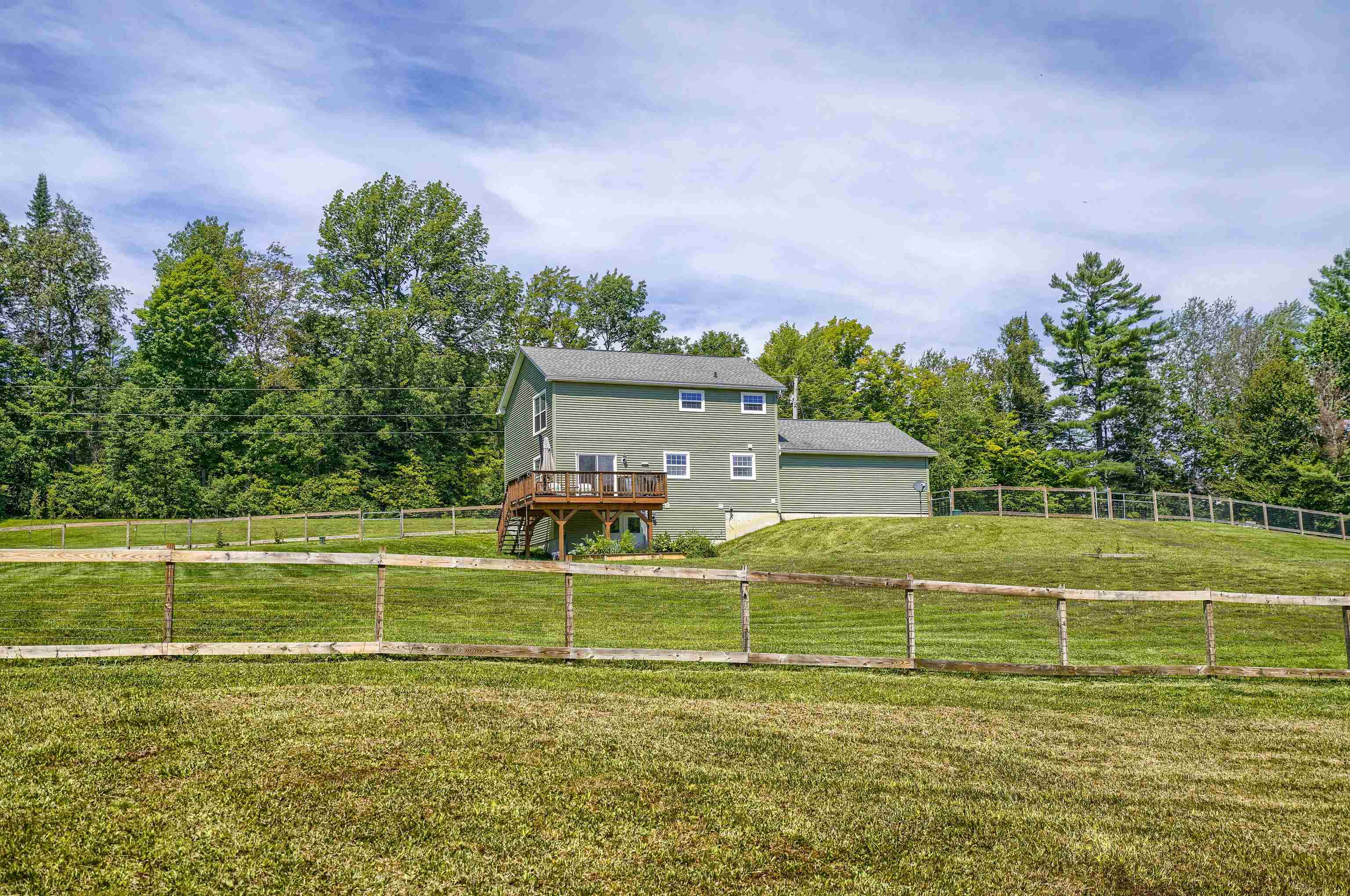 709 Foster Hill Road Littleton, NH 03561 - Photo 8 of 40