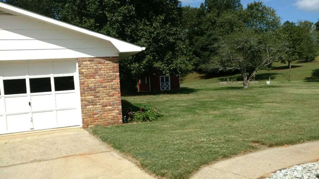 136 Timberlake Drive Inman, SC 29349 - Photo 5 of 7