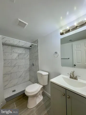 $2,150 | 986 Dalton Avenue, Baltimore, MD 21224