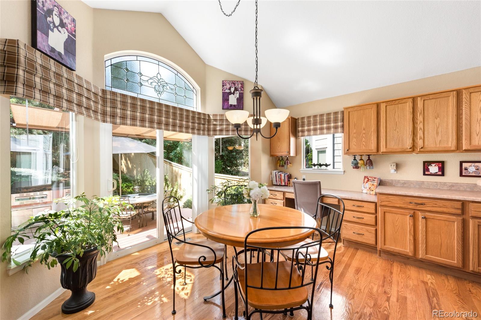 9302 Desert Willow Road Highlands Ranch, CO 80129 - Photo 6 of 35 Gallery Image 6