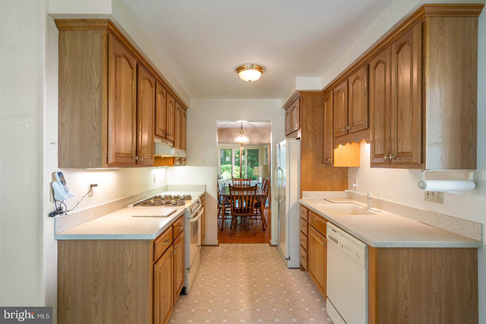 5510 Ravenel Lane Springfield, VA 22151 - Photo 15 of 42
