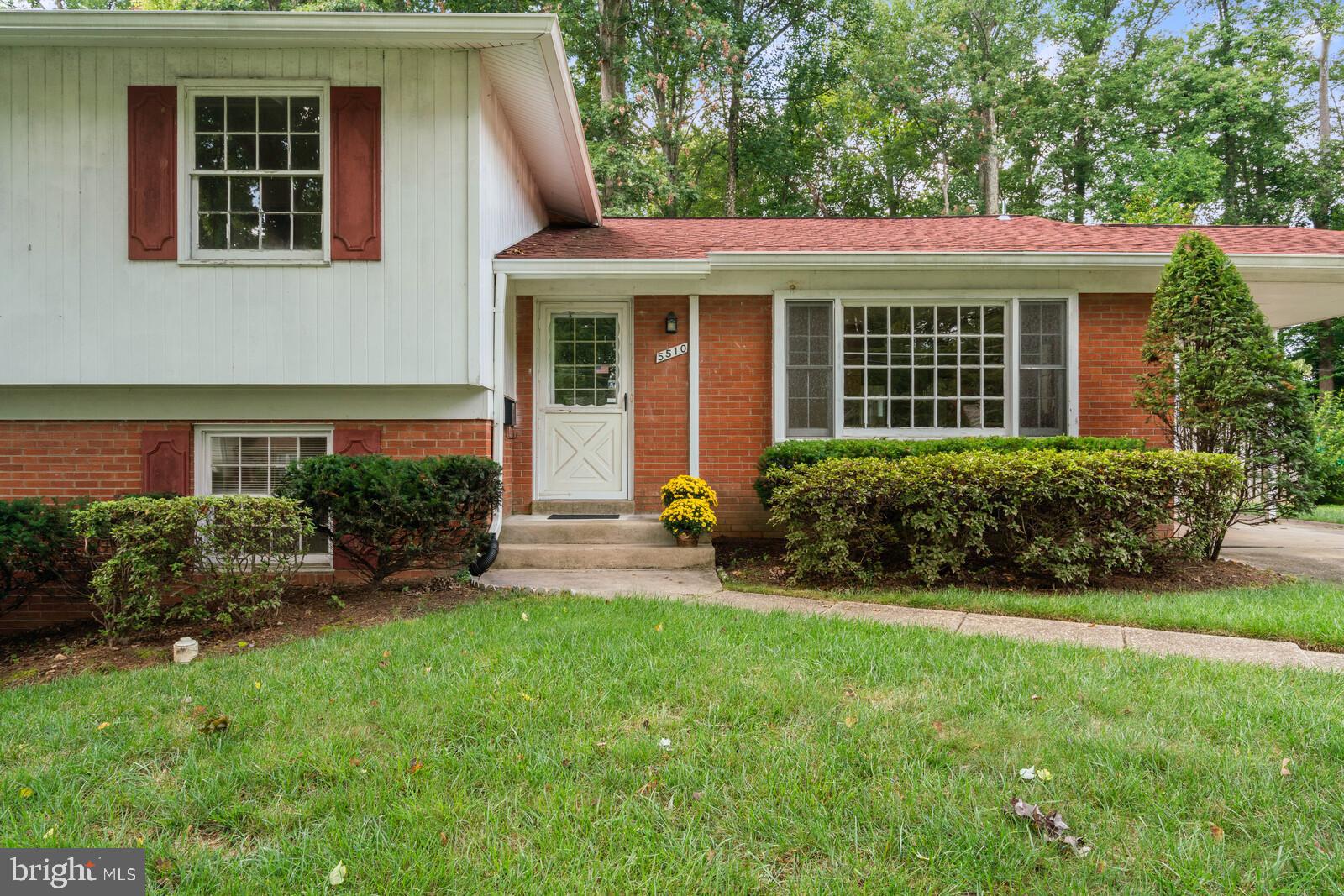 5510 Ravenel Lane Springfield, VA 22151 - Photo 3 of 42