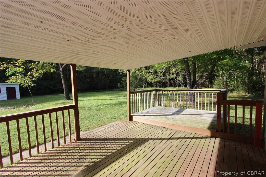 9128 Indian Road Gloucester, VA 23061 - Photo 24 of 27