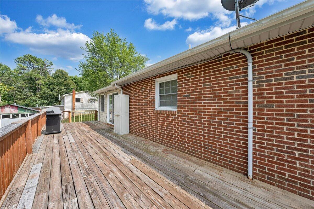 2863 Timber Ridge Buchanan, VA 24066 - Photo 23 of 29 23-MIB06770