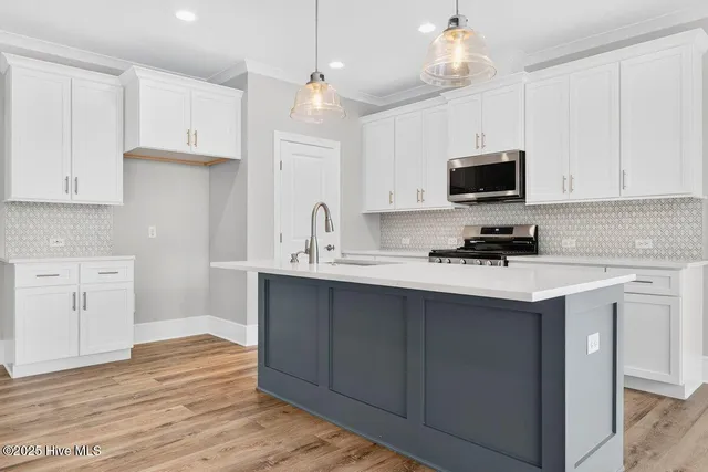 $419,900 | 3793 Summer Breeze Court Northeast, Bolivia, NC 28422