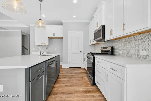 $419,900 | 3793 Summer Breeze Court Northeast, Bolivia, NC 28422