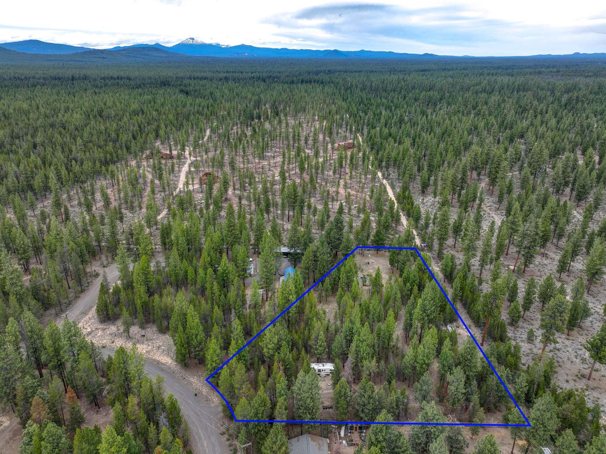 50832 Doe Loop La Pine, OR 97739 - Photo 3 of 10 Doe 6