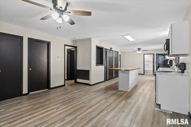 $179,900 | 323 North Dye Street, Virden, IL 62690