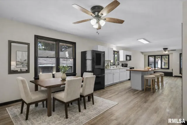 $174,900 | 323 North Dye Street, Virden, IL 62690