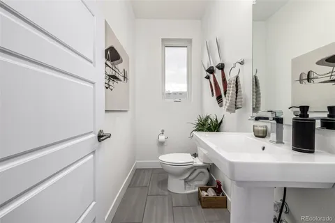 $1,069,000 | 6820 East Lowry Boulevard, Denver, CO 80230