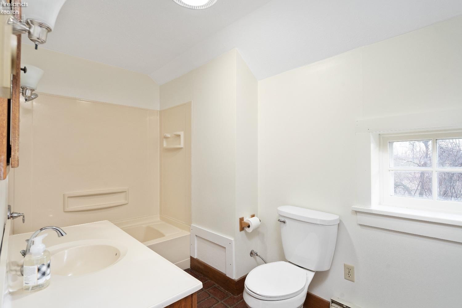 5702 SW Road Castalia, OH 44824 - Photo 22 of 35 Gallery Image 22