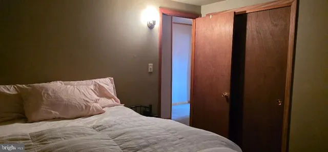 $240,000 | 514 Washington Street, Tamaqua, PA 18252