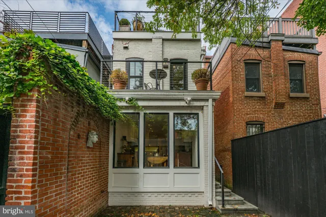 $14,000 | 1524 Swann Street Northwest, Washington, DC 20009