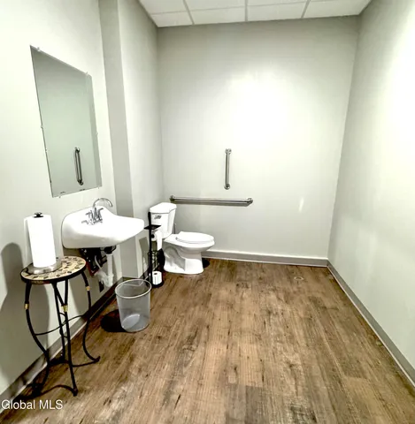 $325,000 | 212 Forest Avenue, Unit 212216, Amsterdam, NY 12010