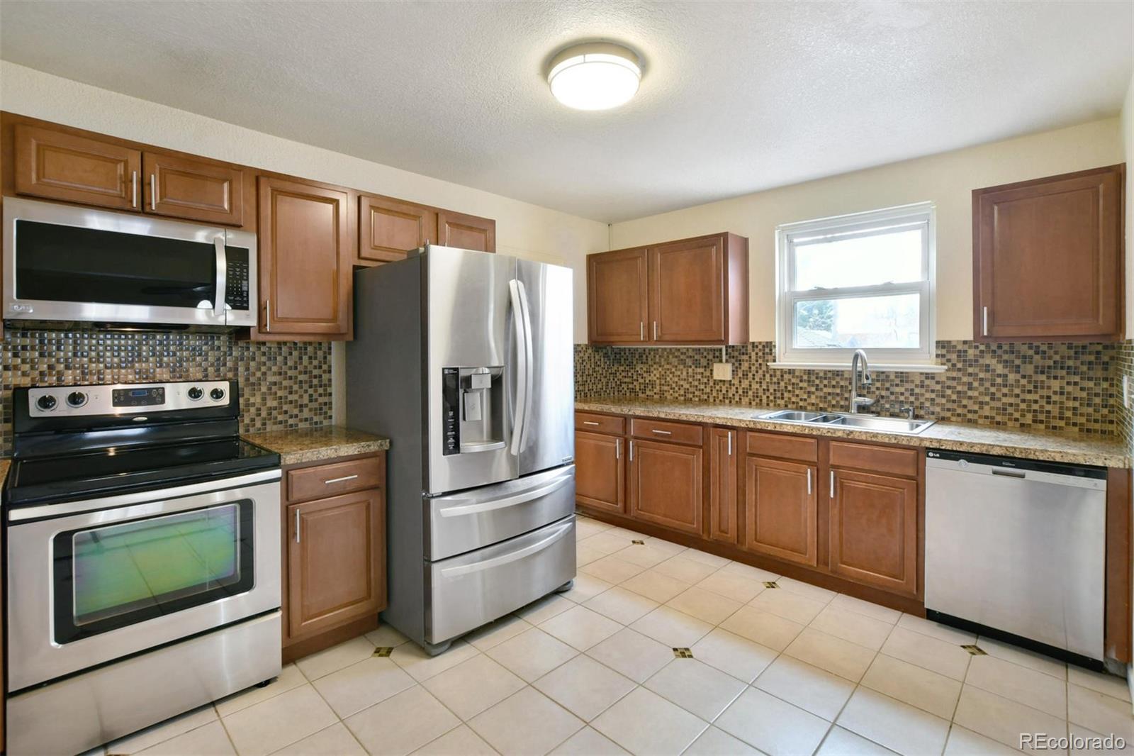 2828 South Decatur Street Denver, CO 80236 - Photo 7 of 28 Gallery Image 7