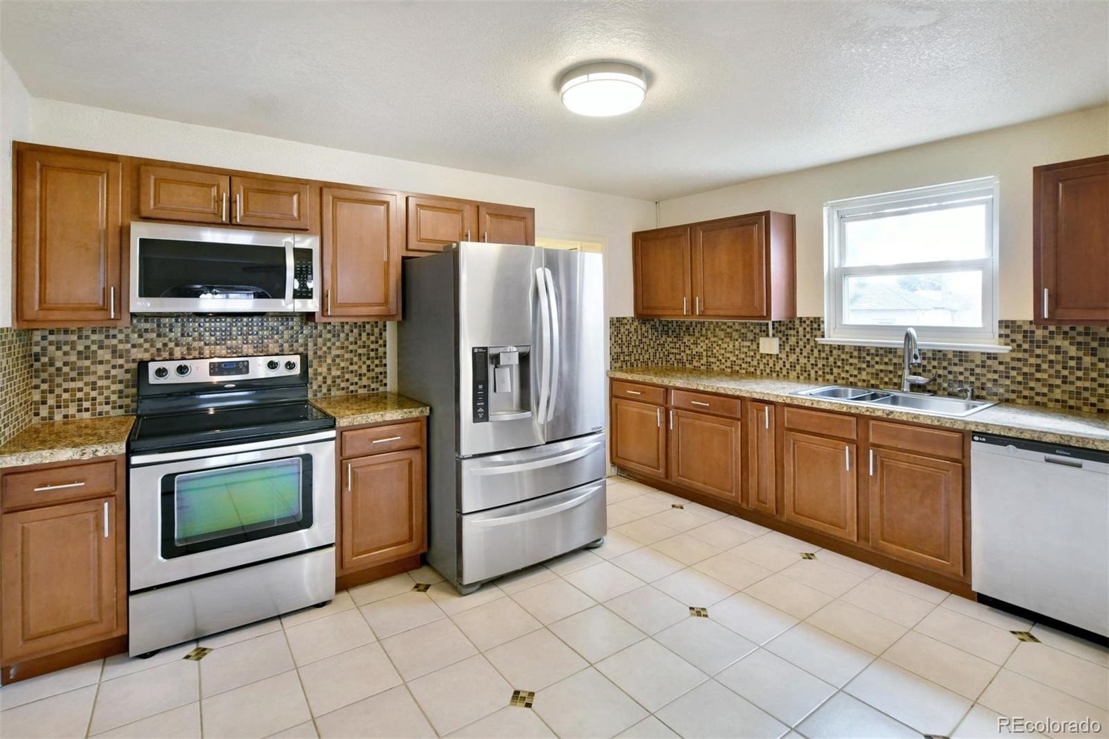 2828 South Decatur Street Denver, CO 80236 - Photo 8 of 28 Gallery Image 8