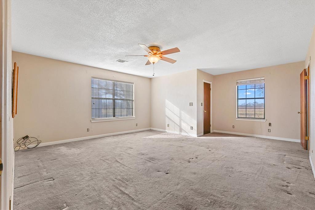 531 Private Road 4721 Rhome, TX 76078 - Photo 10 of 20