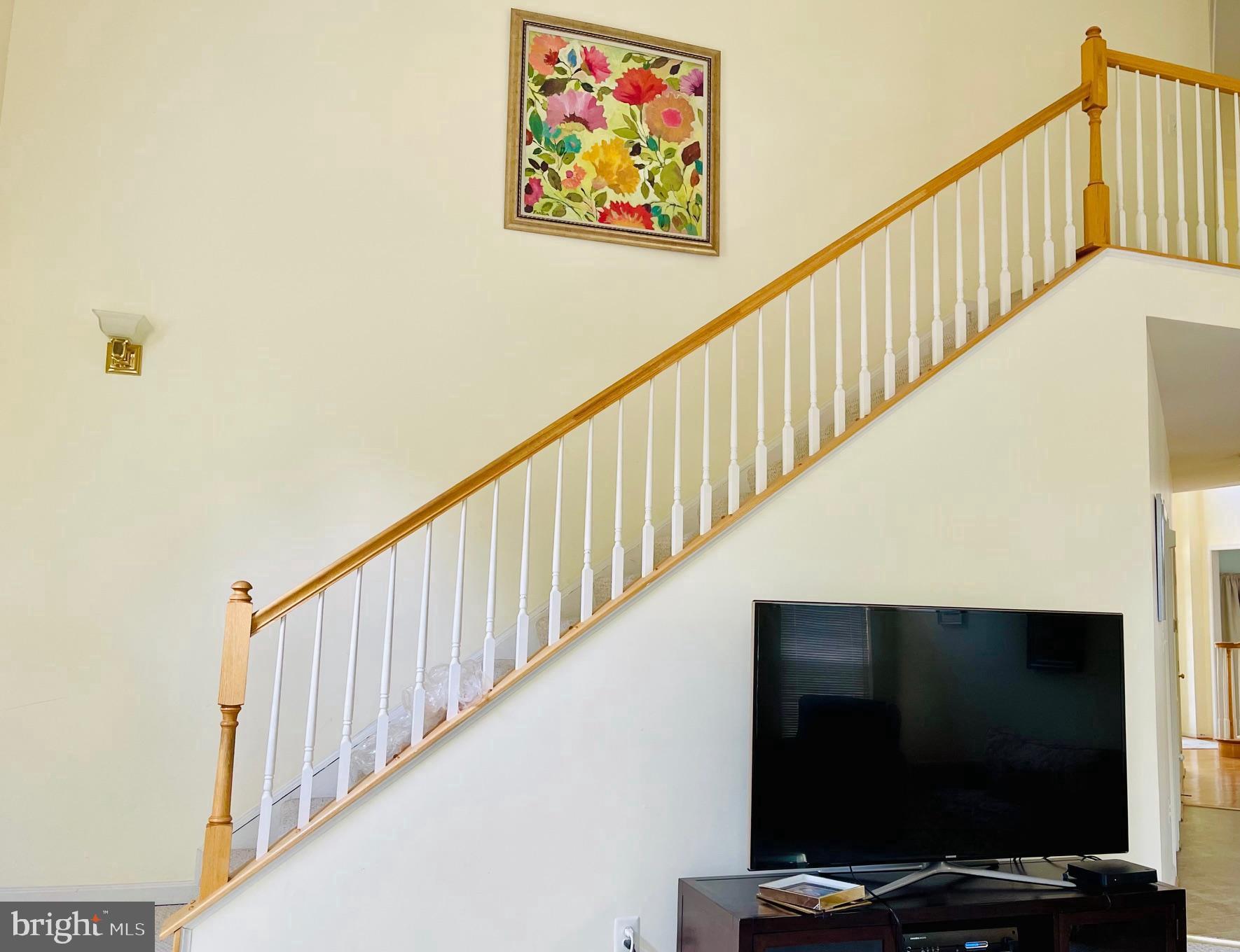 14613 Farnham Lane Laurel, MD 20707 - Photo 15 of 29 a view of entryway with a front door