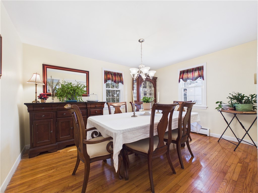 106 Fales Road Bristol, RI 02809 - Photo 13 of 40