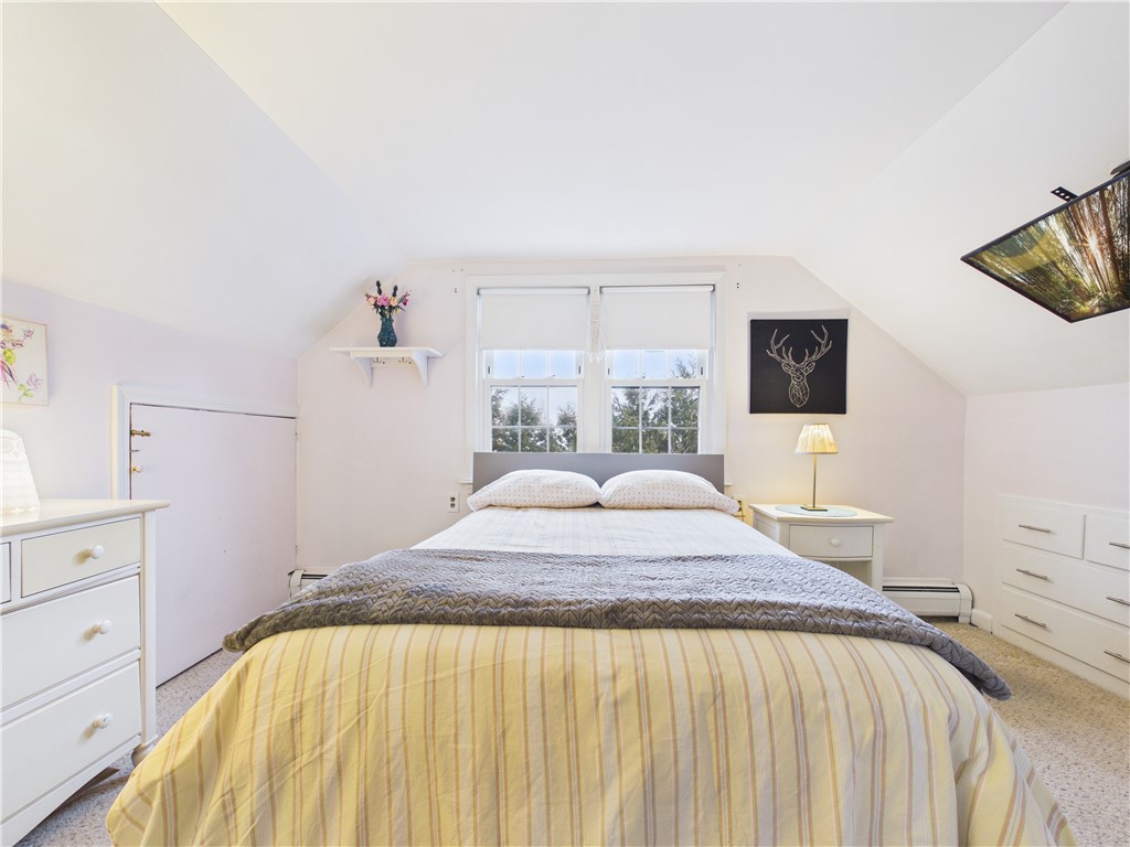 106 Fales Road Bristol, RI 02809 - Photo 20 of 40