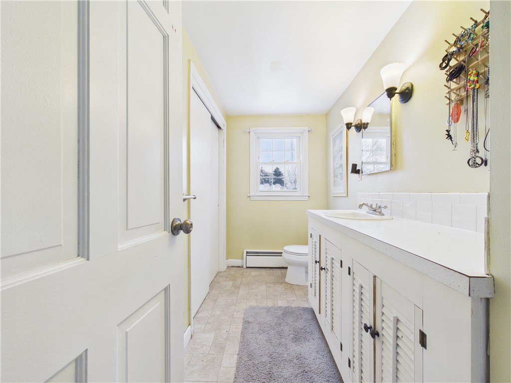 106 Fales Road Bristol, RI 02809 - Photo 22 of 40