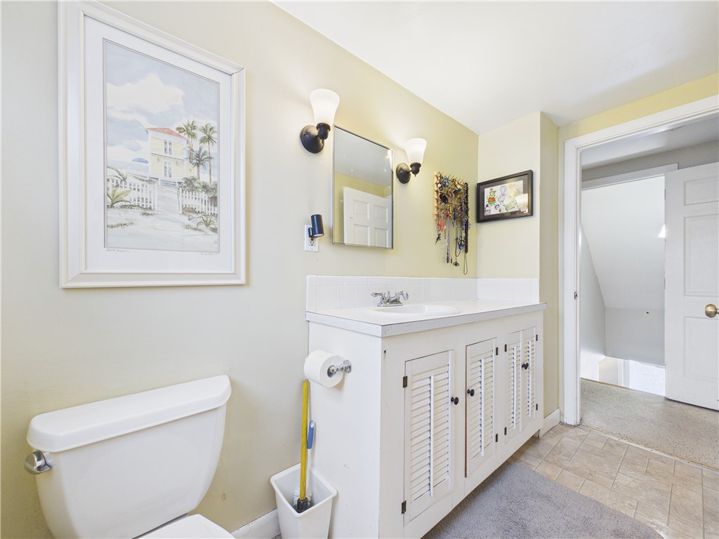 106 Fales Road Bristol, RI 02809 - Photo 23 of 40