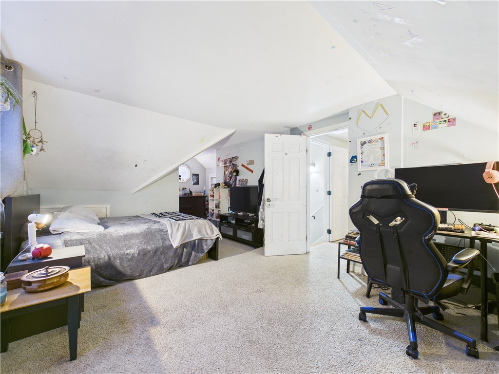 106 Fales Road Bristol, RI 02809 - Photo 32 of 40