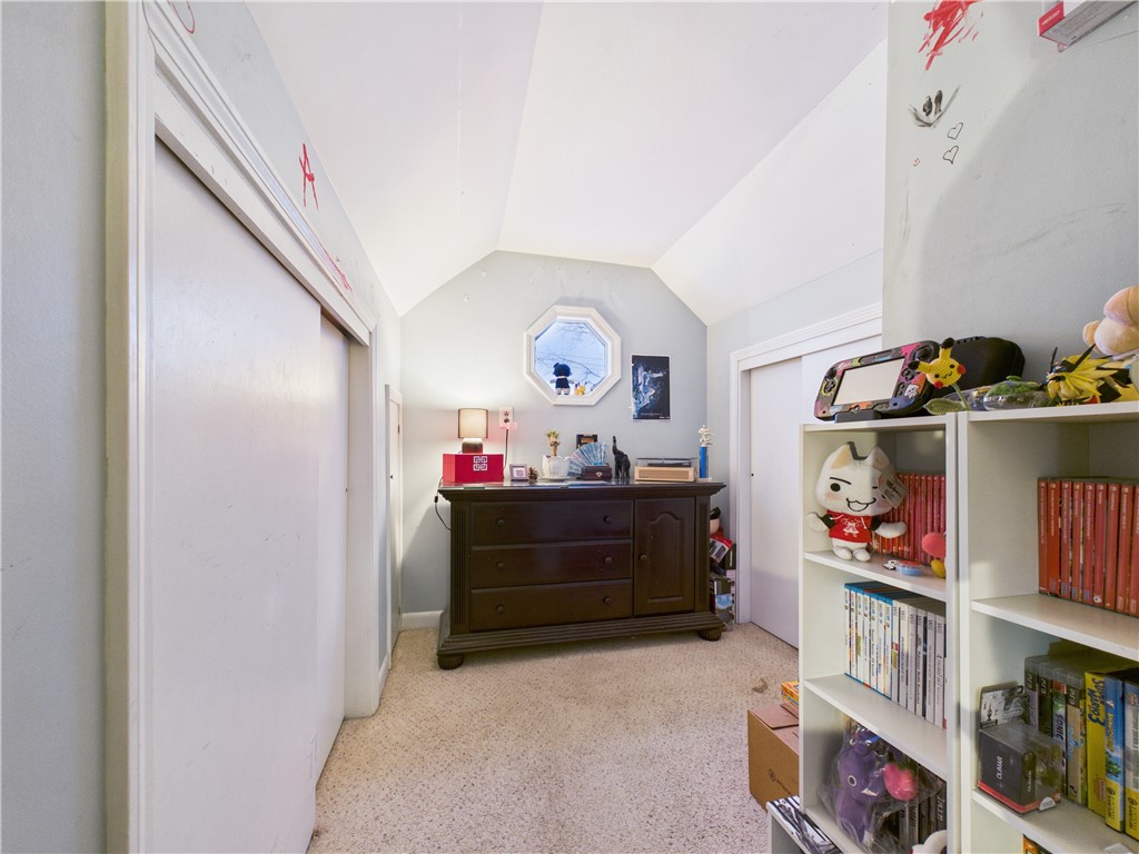 106 Fales Road Bristol, RI 02809 - Photo 36 of 40