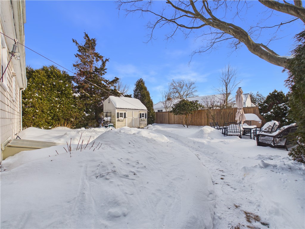 106 Fales Road Bristol, RI 02809 - Photo 39 of 40