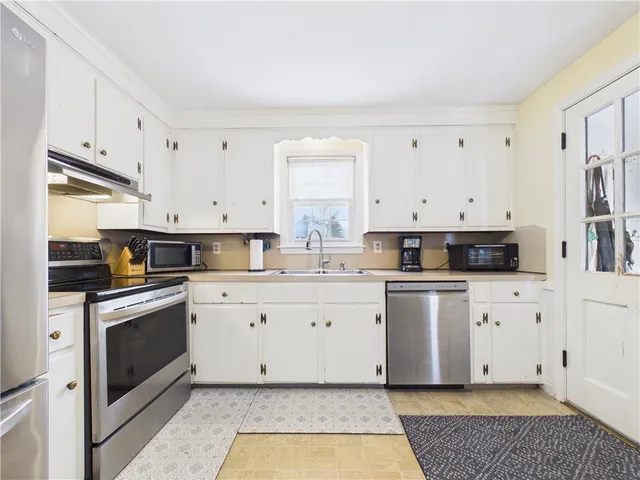 $519,900 | 106 Fales Road, Bristol, RI 02809