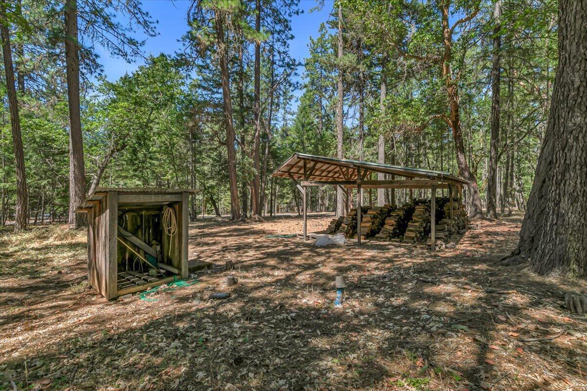 785 Crow Road Merlin, OR 97532 - Photo 29 of 36 36-36