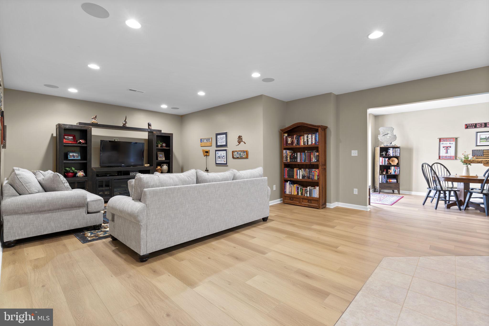 9323 Castle Hill Road Springfield, VA 22153 - Photo 69 of 95