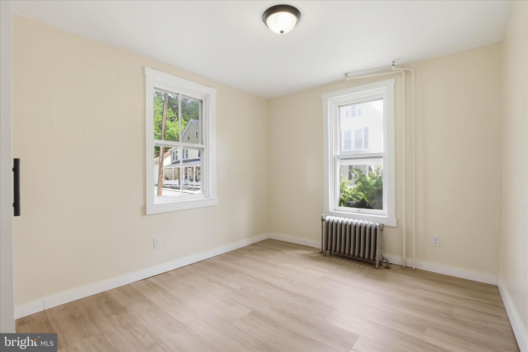 101 East Lincoln Avenue Lititz, PA 17543 - Photo 14 of 39 an empty room with windows