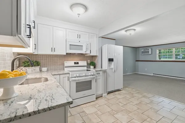 $295,000 | 39 Pleasant Street, Unit A6, Northborough, MA 01532