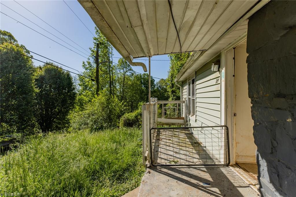 114 Mathis Street Jonesville, NC 28642 - Photo 29 of 40 Gallery Image 29