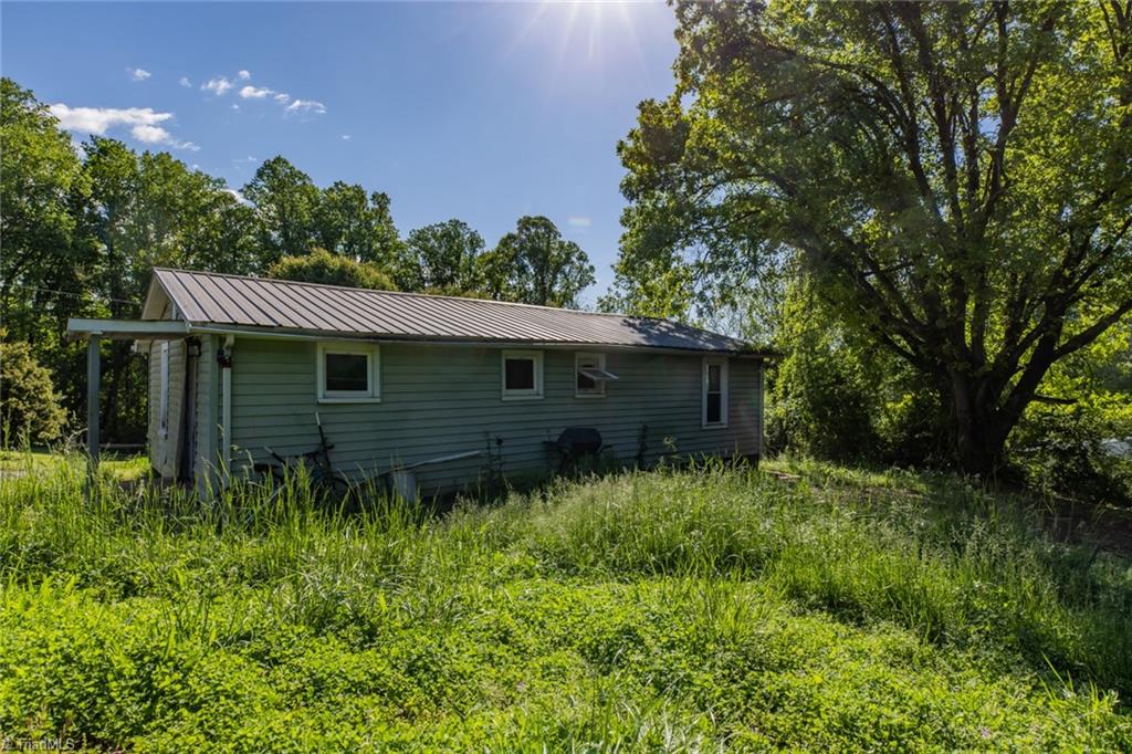 114 Mathis Street Jonesville, NC 28642 - Photo 37 of 40 Gallery Image 37