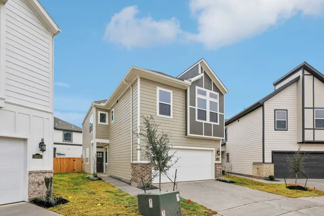 $309,590 | 19826 Emerald Bnd Way, Atascocita, TX 77346