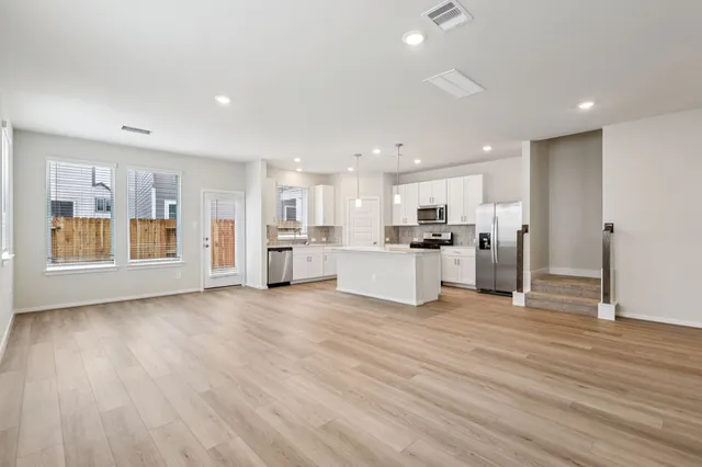 $309,590 | 19826 Emerald Bnd Way, Atascocita, TX 77346