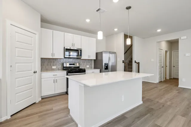 $309,590 | 19826 Emerald Bnd Way, Atascocita, TX 77346